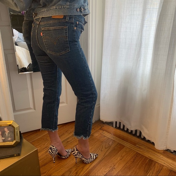 Levi’s * Wedgie Straight * Leg Medium Wash Ankle Crop Denim Jeans Sz 26 - Picture 6 of 16
